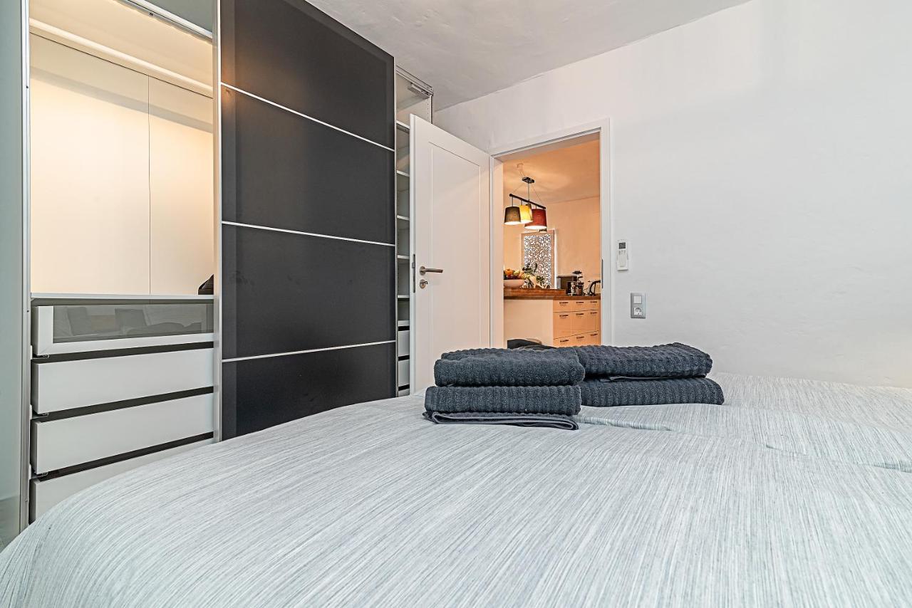 Mogan Luxury Apartment, Sea Views, Jacuzzi And Sauna. エクステリア 写真