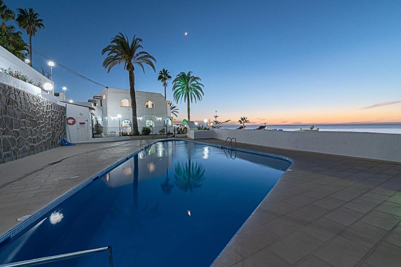 Mogan Luxury Apartment, Sea Views, Jacuzzi And Sauna. エクステリア 写真